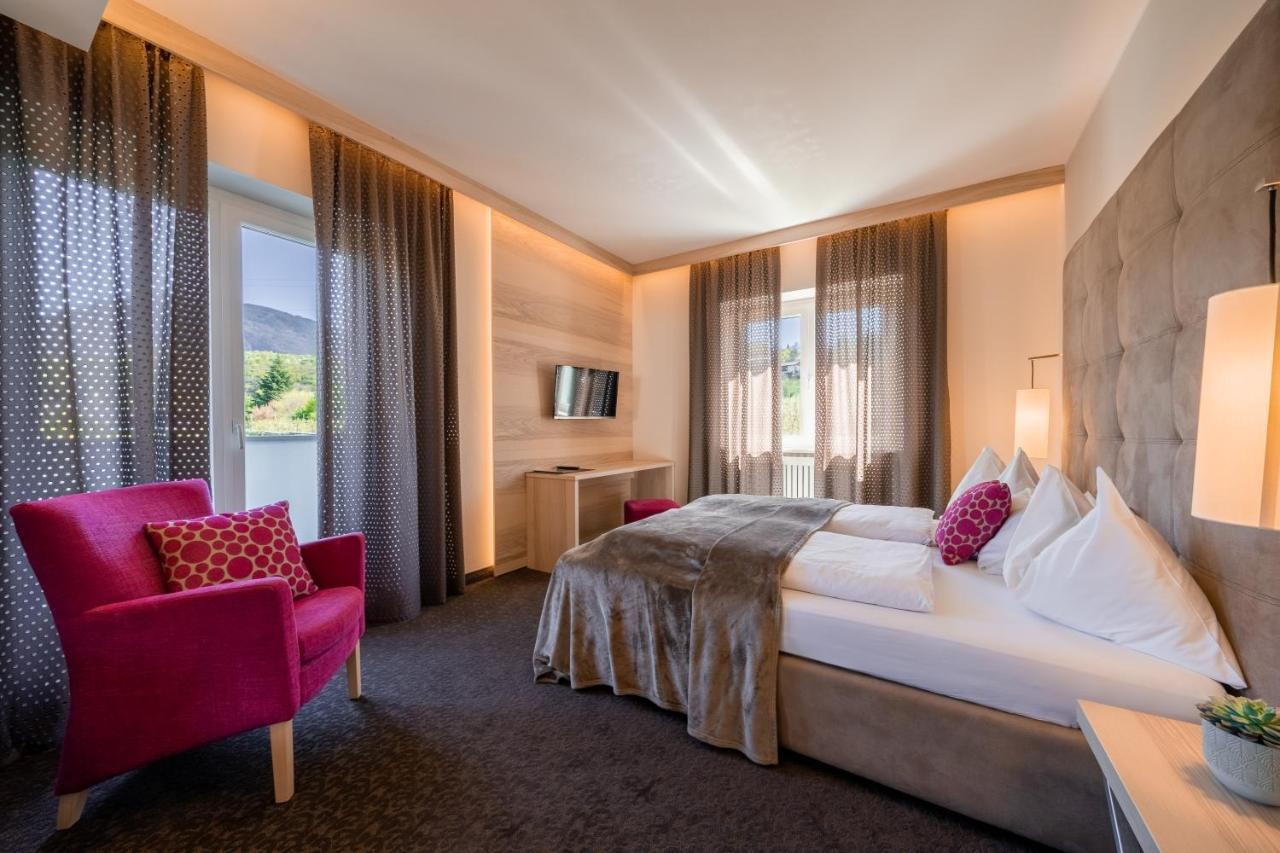 Hotel Frangart An Der Weinstrasse Appiano Sulla Strada Del Vino Luaran gambar